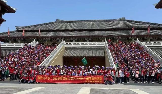 曾都區東關學校：尋找好老師，爭做小記者